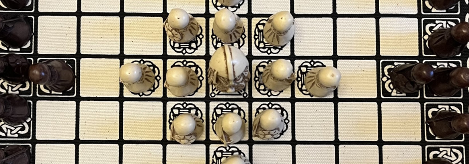 How to Play Hnefatafl