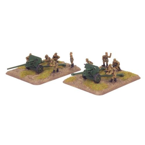 57mm ZIS-2 / 76 mm ZIS-3 gun (x2)
