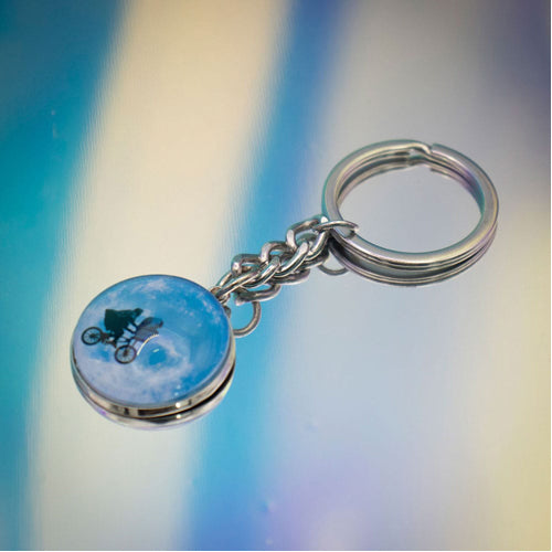 E.T. the Extra-Terrestrial Keychain Moon Limited Edition