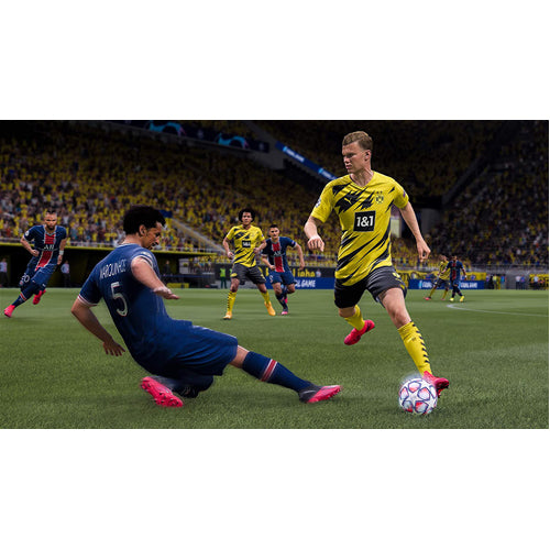 FIFA 21 - Xbox One - Gameplay Shot 2