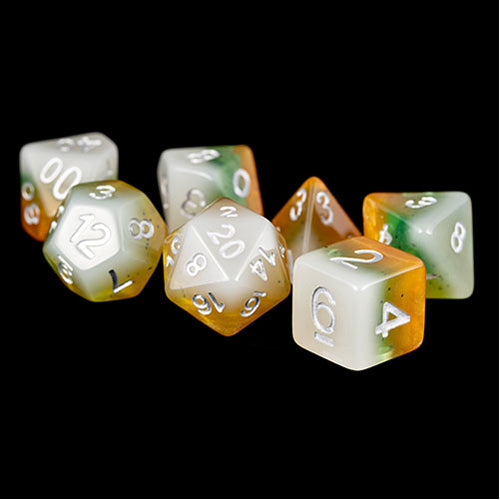 Fanroll - 16mm Resin Polyhedral Dice Set: Kiwi