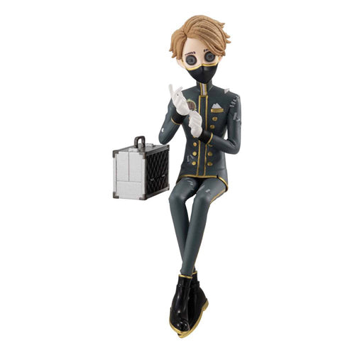 Identity V Noodle Stopper PVC Statue Dinner Party Embalmer Aesop Carl 15 cm
