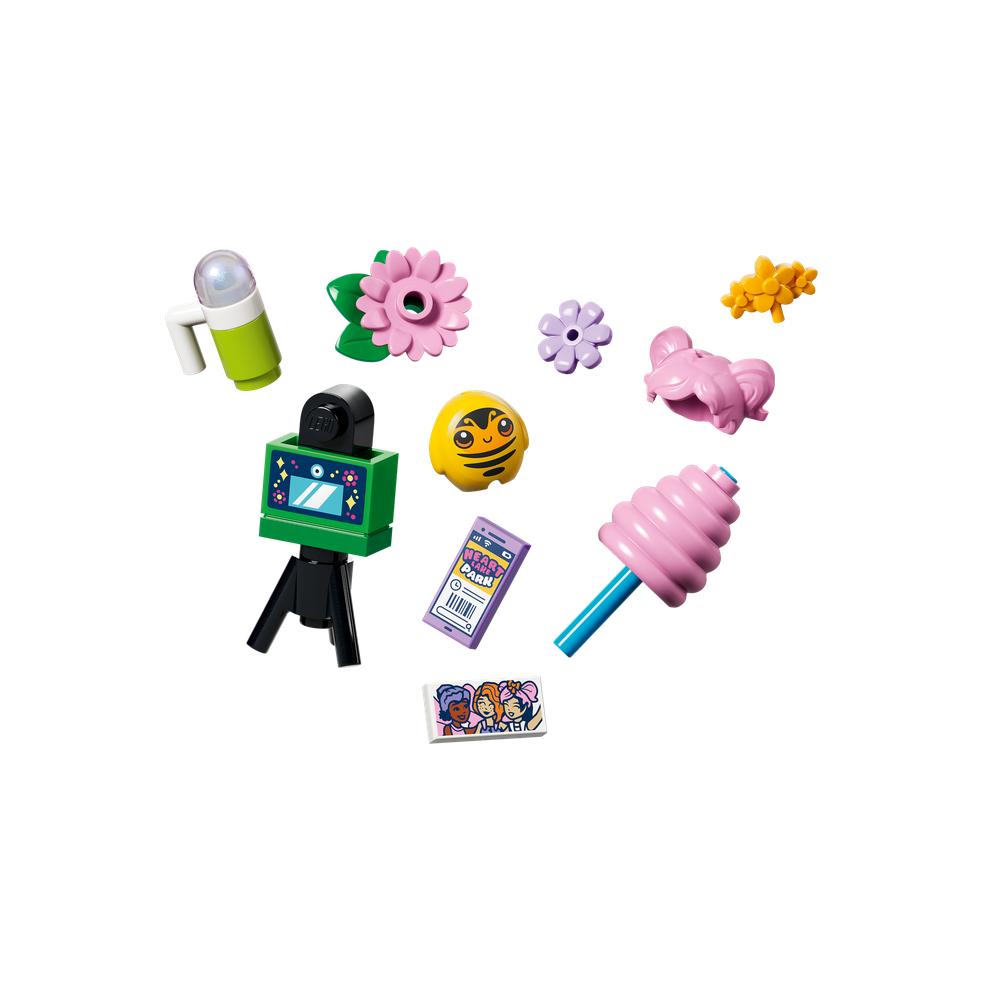 Lego Friends 42702 Spinning Flower & Fairy Teacup Ride