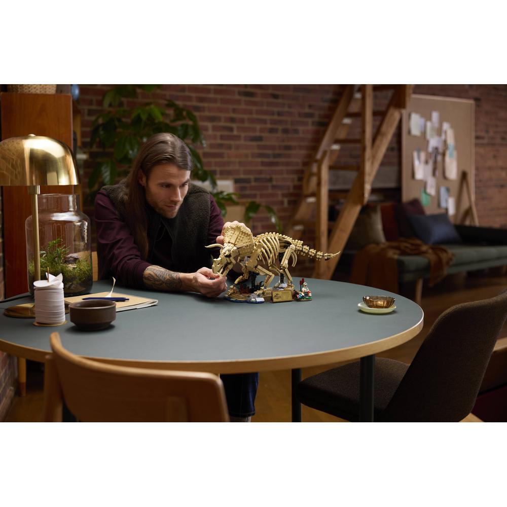 Lego Jurassic World 77985 Dinosaur Fossils: Triceratops