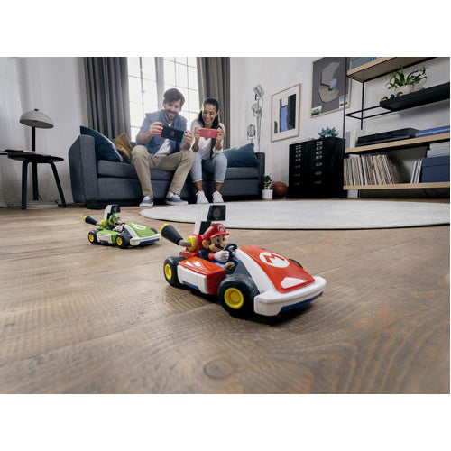 Mario Kart Live: Home Circuit Luigi - Nintendo Switch - Gameplay Shot 1