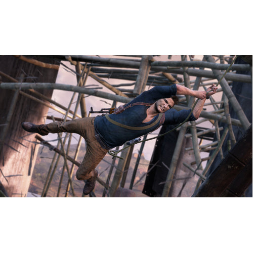 Playstation Hits: Uncharted 4 - PS4 - Gameplay Shot 1
