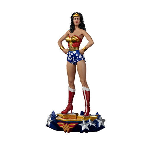 Wonder Woman Lynda Carter &#2013266070 Wonder Woman &#2013266070 Art Scale 1/10