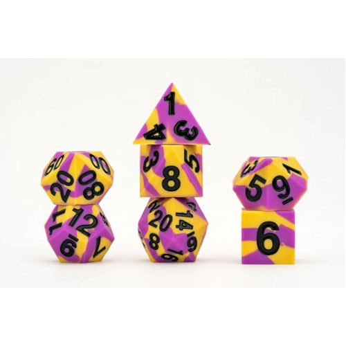 16mm Pride Sharp Edge Silicone Rubber Poly Dice Set - Intersex: Gaymers Pride: FanRoll