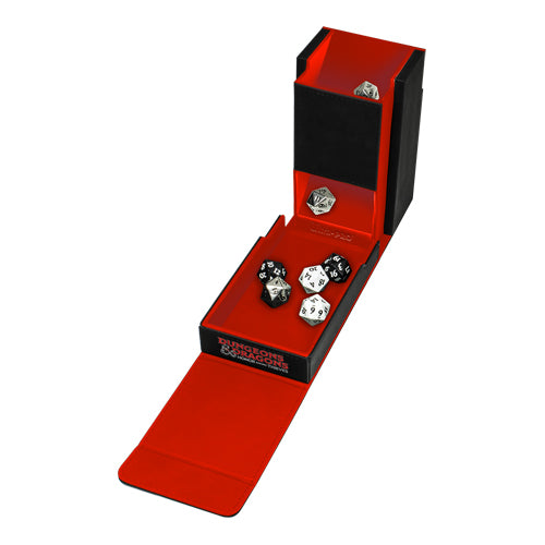 Ultra PRO - Leatherette Dice Tower: Dungeons & Dragons Honor Among Thieves