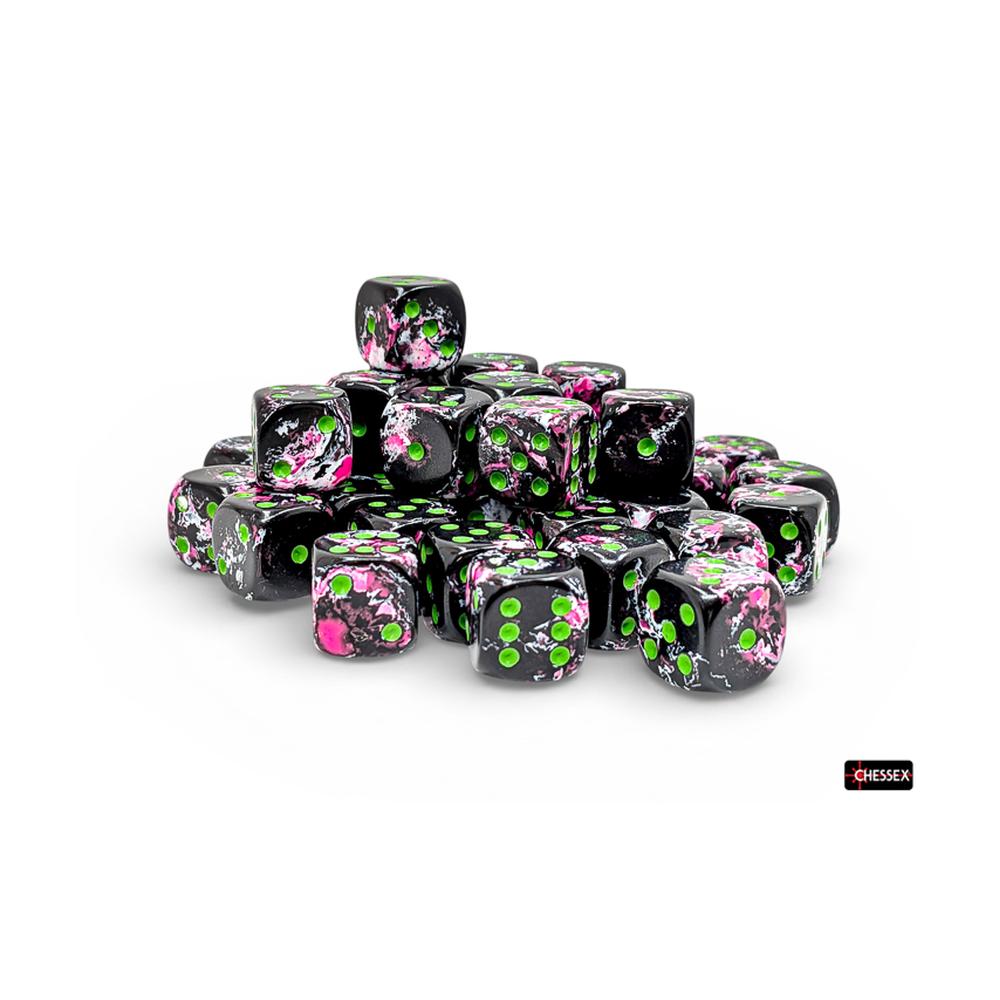 Chessex - Brush 12mm D6 Dice Block - Paintball/Green