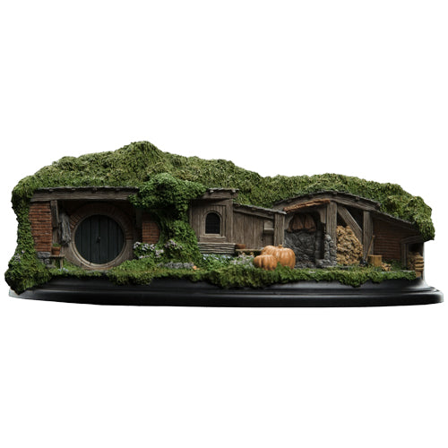 Hobbit Hole - 19 & 20 Pine Grove Environment Figurine