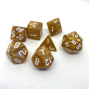Dice Set Pearl: Toffee/White