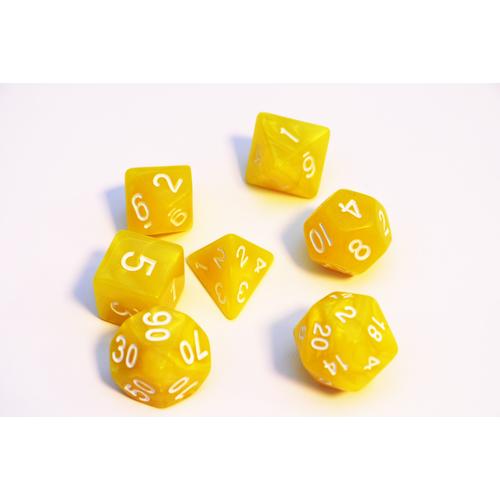 Dice Set Pearl: Yellow/White